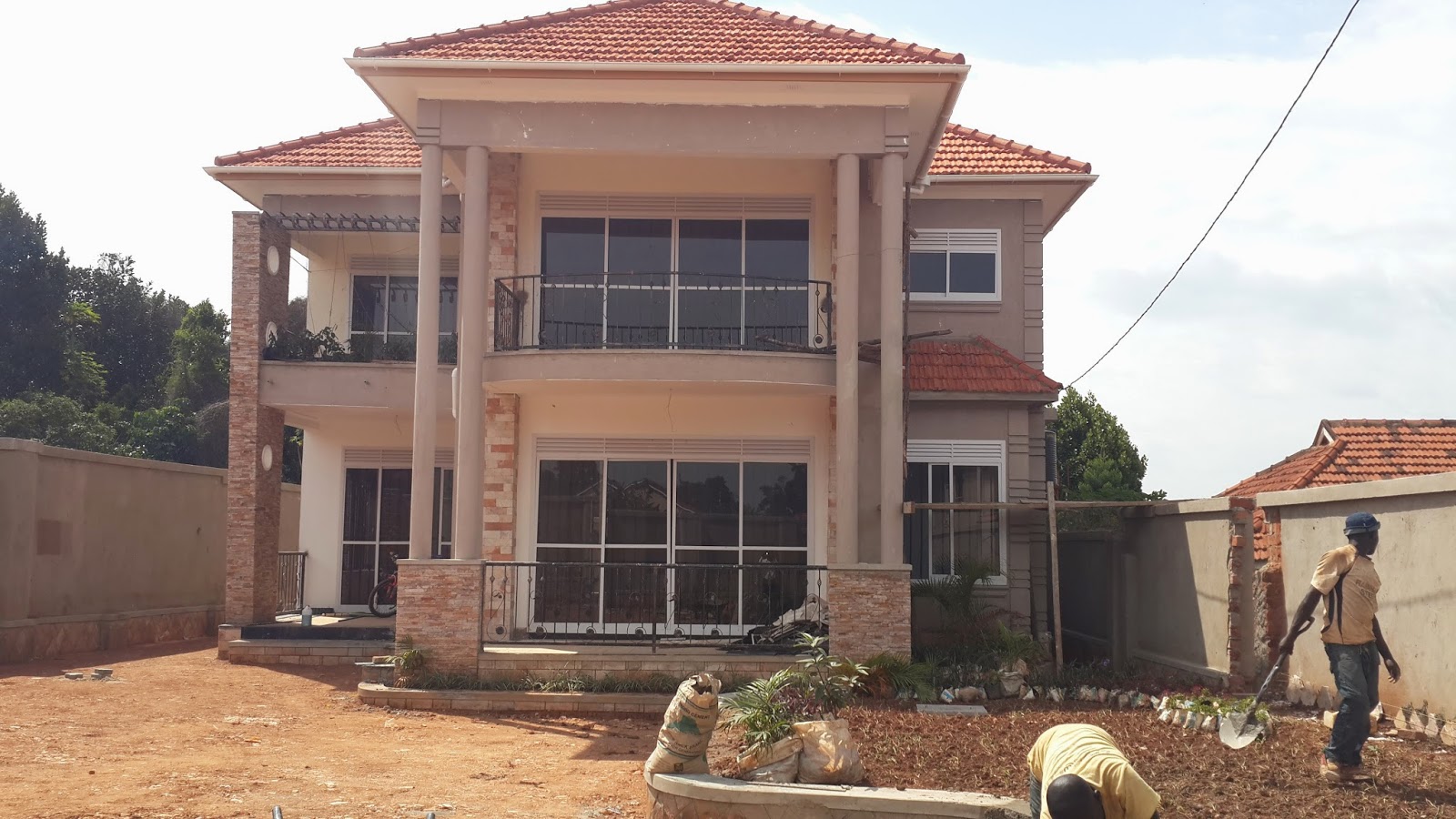 HOUSES FOR SALE KAMPALA, UGANDA HOUSE FOR SALE NAALYA KAMPALA, UGANDA